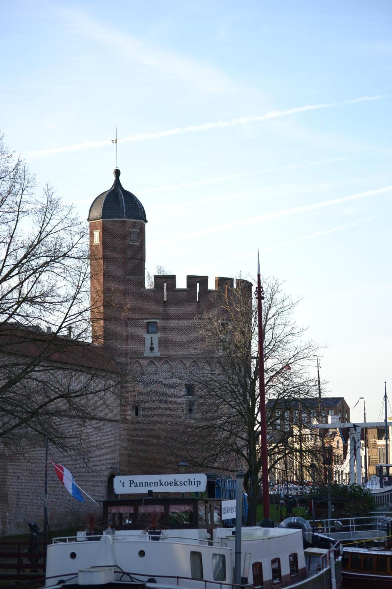 De Pelsertoren Zwolle  Ngoại thất bức ảnh